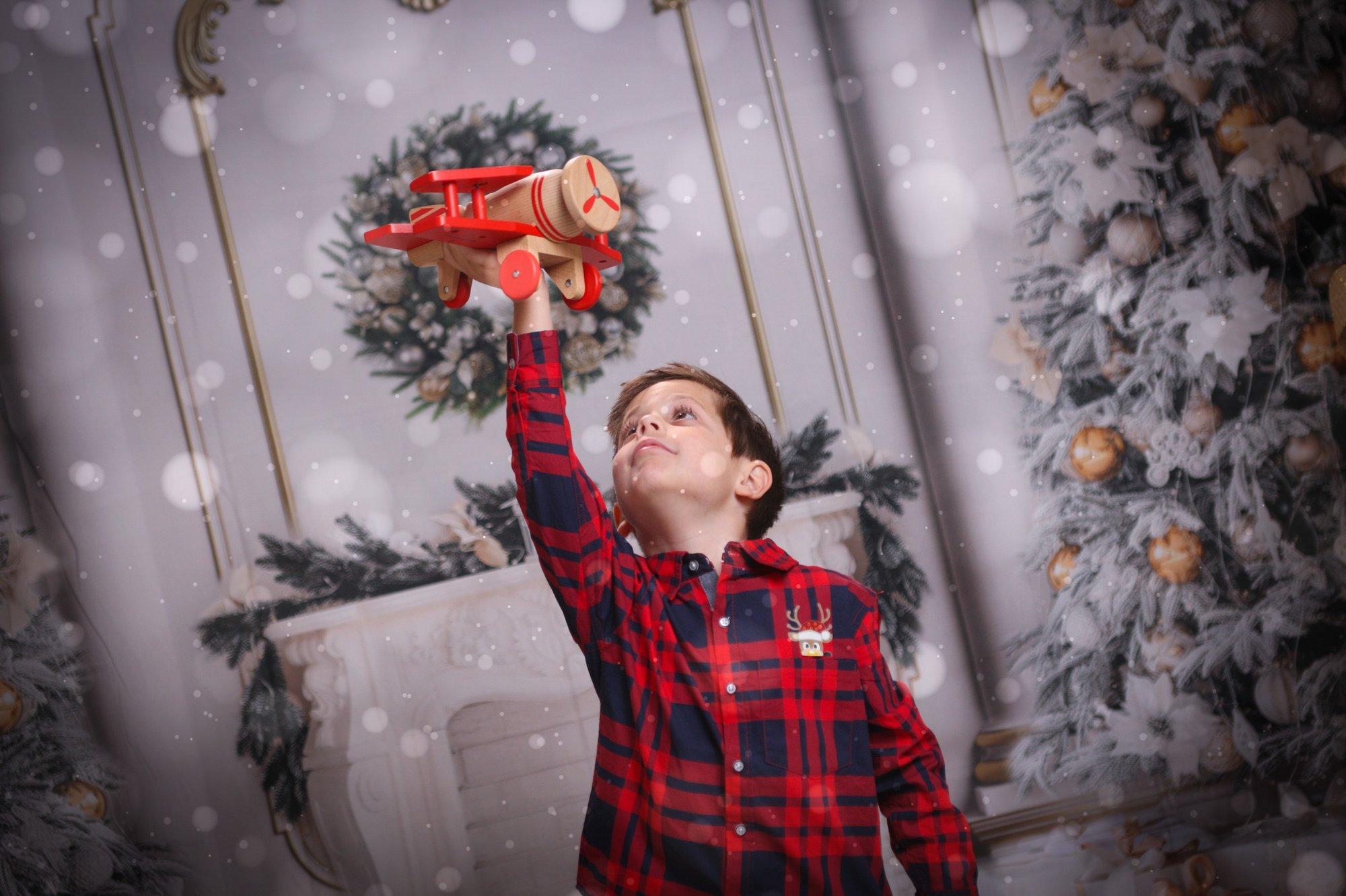 carousel-hero-element image-0